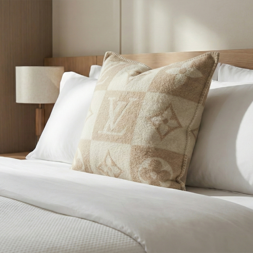 The Signature PILLOW